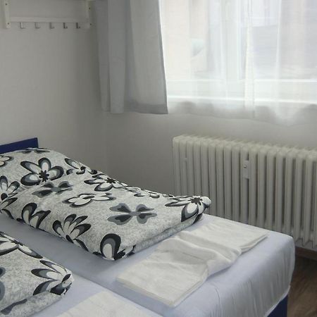 Apartamento Hu Praga Exterior foto