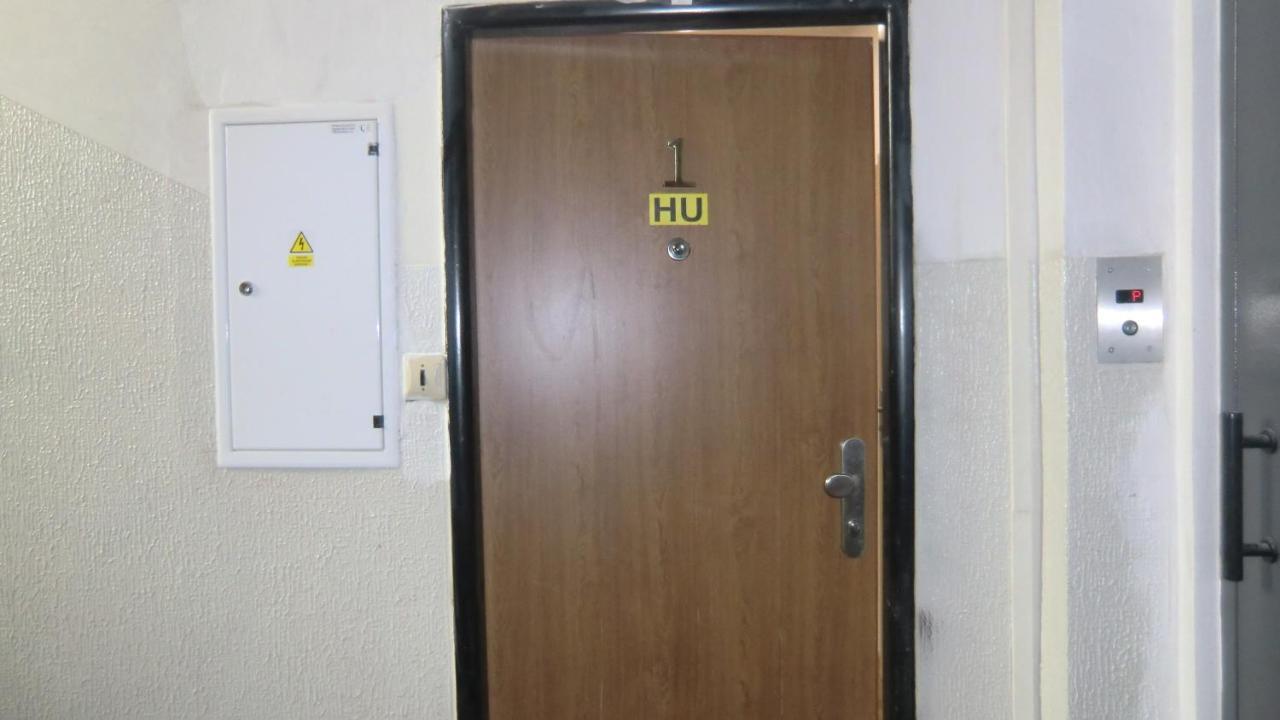 Apartamento Hu Praga Exterior foto
